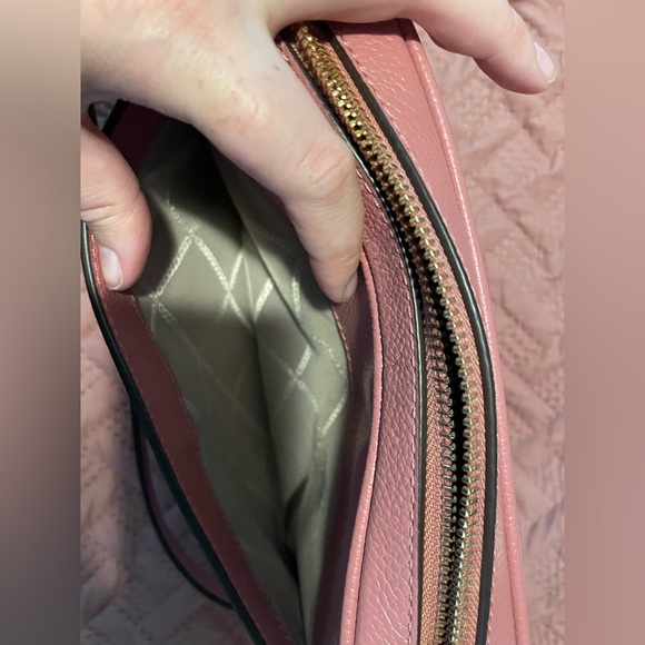 Michael Kors Purse - Picture 4 of 6